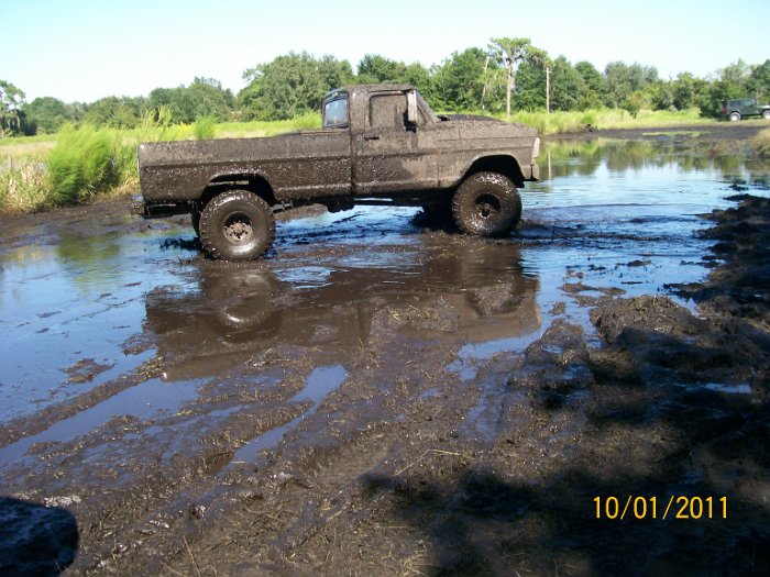 2011-Oct-01 HGR4X4 Cookout 074